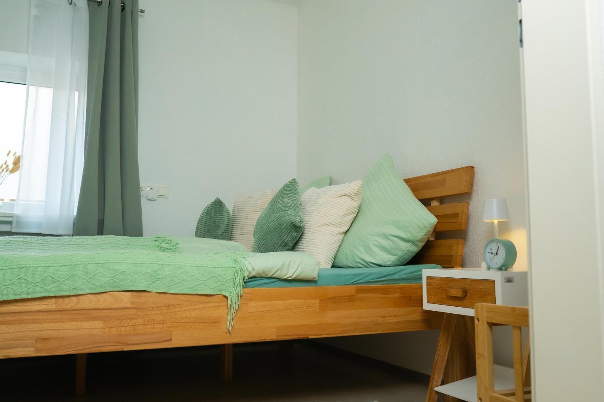 Einzigartiges Scandi Apartment - Innenstadt Mit Parkplatz, Balkon & Wlan - Perfekt Fuer Radfahrer Riedlingen Esterno foto